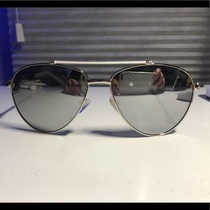 GUESS Reflective Aviators